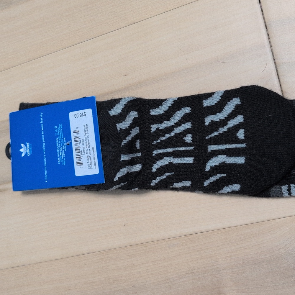 BRAND NEW adidas Originals - Color Reflective Single Crew Sock - Picture 2 of 2